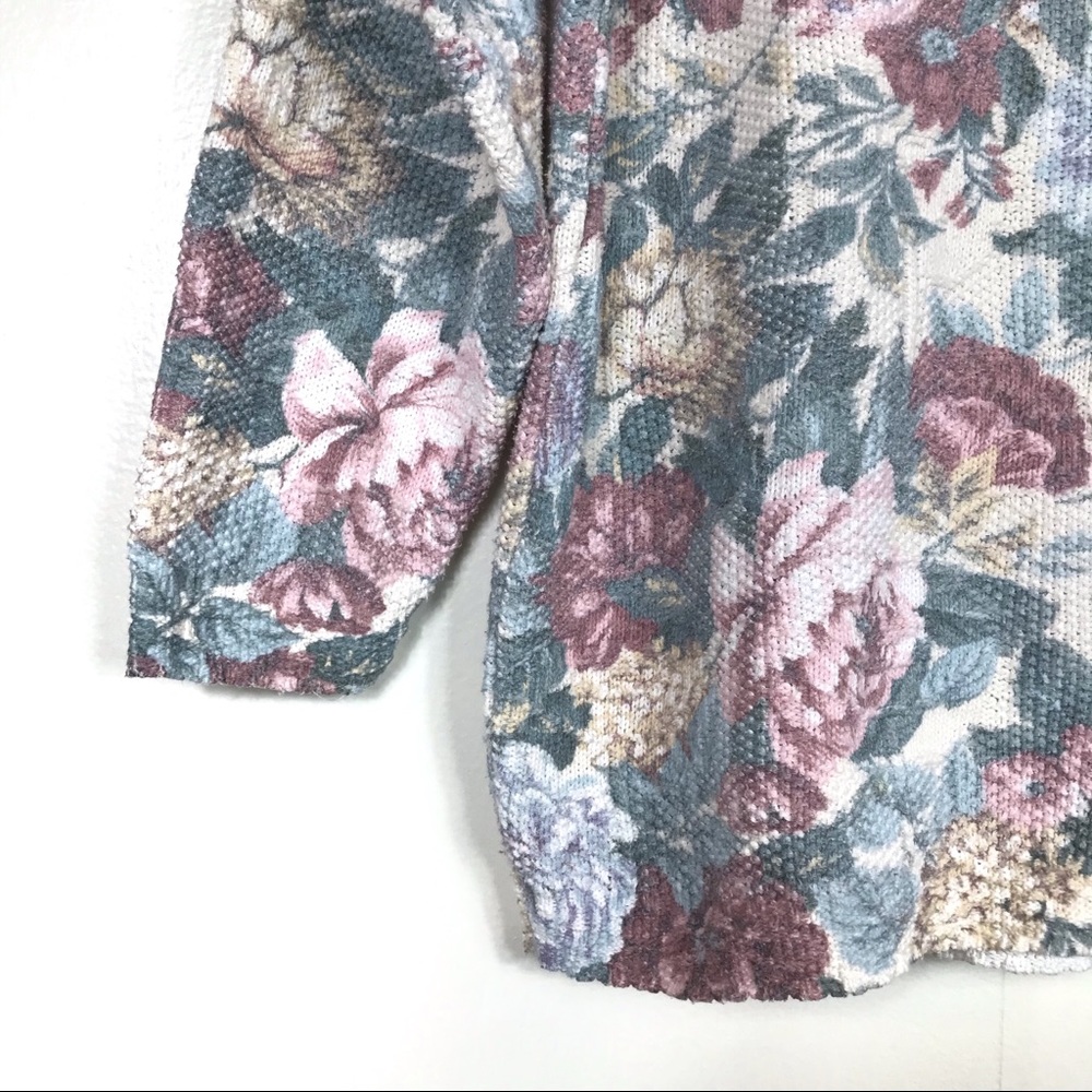 Vintage Rose Floral Sweater - Picture 5 of 11